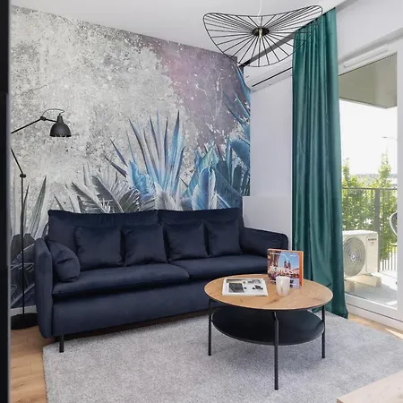 Beautiful Steam Park With Parking Old Town Cracow By Renters Apartment *