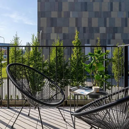 Beautiful Steam Park With Parking Old Town Cracow By Renters